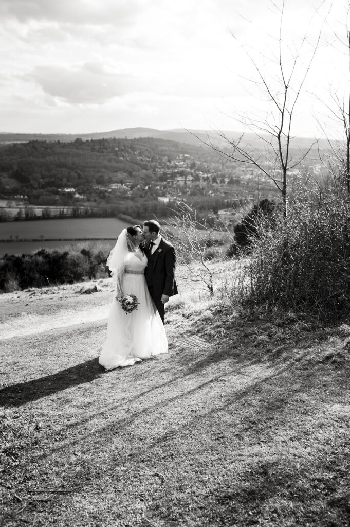 wedding photographer ottawa sara black and white